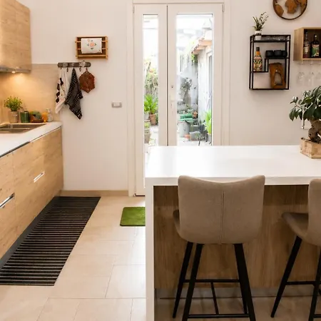Apartamento The House & *