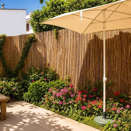 The House & Apartamento Serrano